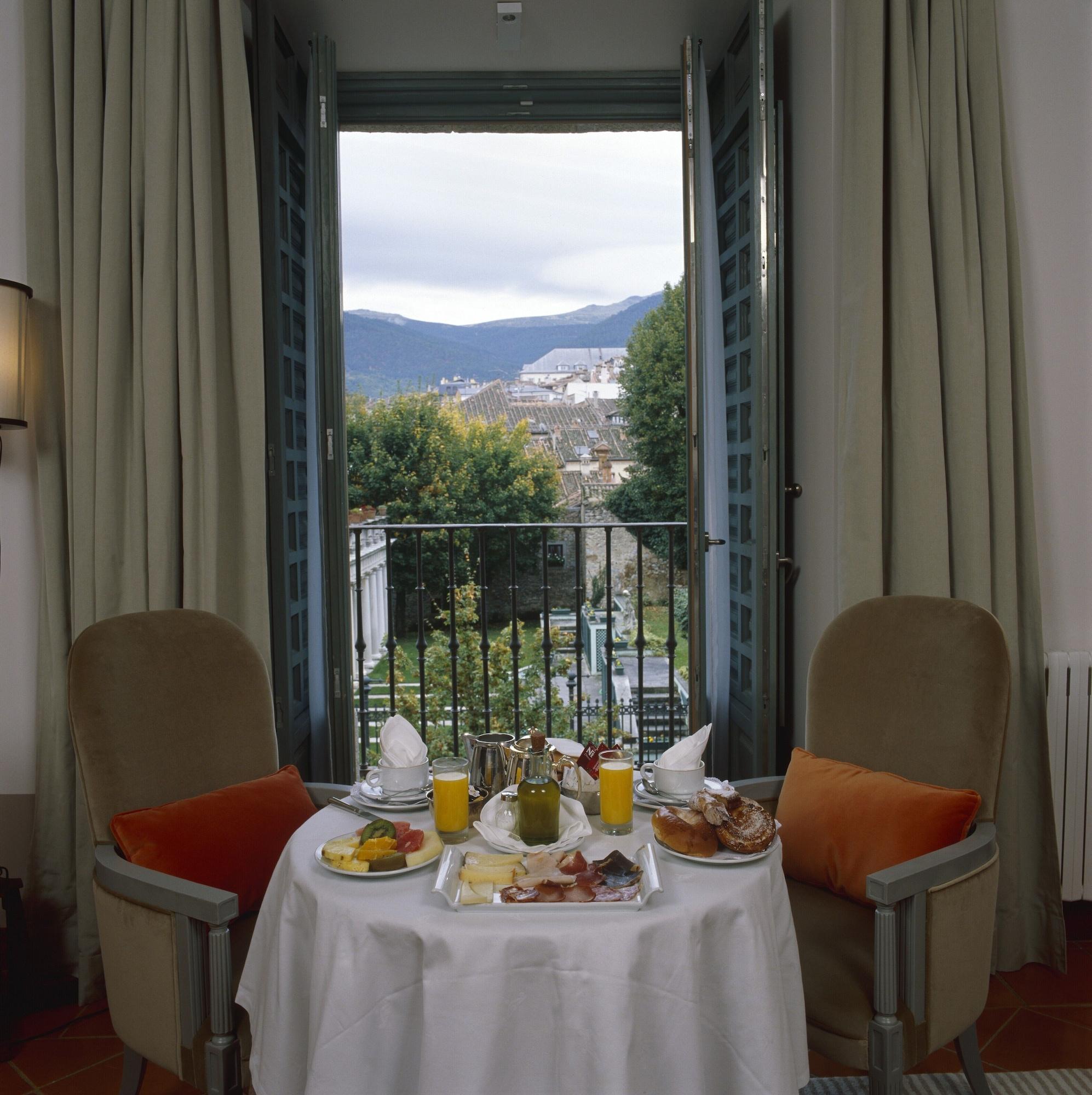 Parador De La Granja San Ildefonso Kültér fotó